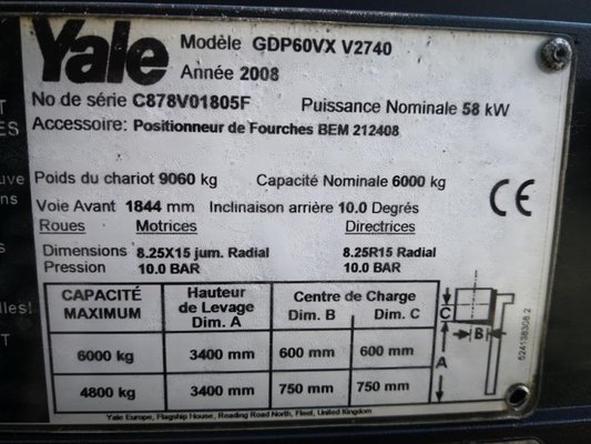 Chariot élévateur frontal 4 roues Yale GDP70VX