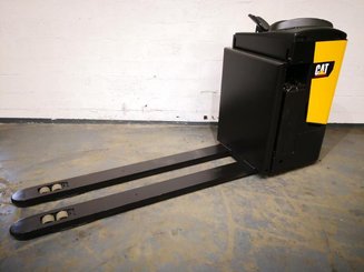Préparateur de commande au sol Caterpillar NPR20N