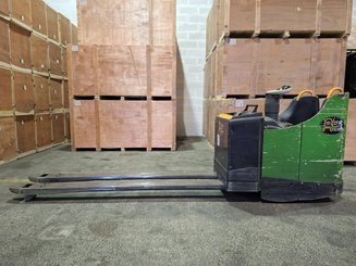 Transpalette porté debout Crown WT3040