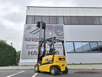Chariot élévateur électrique Yale ERP25VL