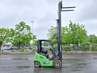 Chariot élévateur frontal 4 roues Hangcha XC25i