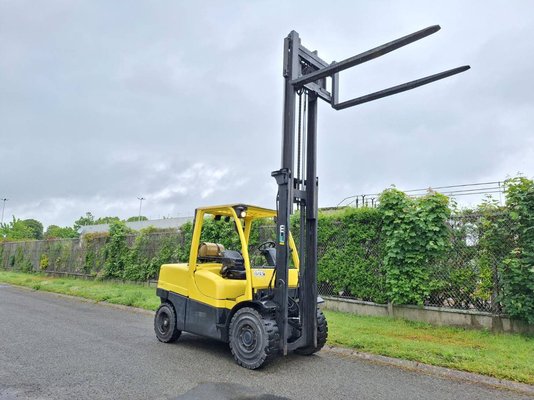 Chariot élévateur frontal 4 roues Hyster H5.5FT