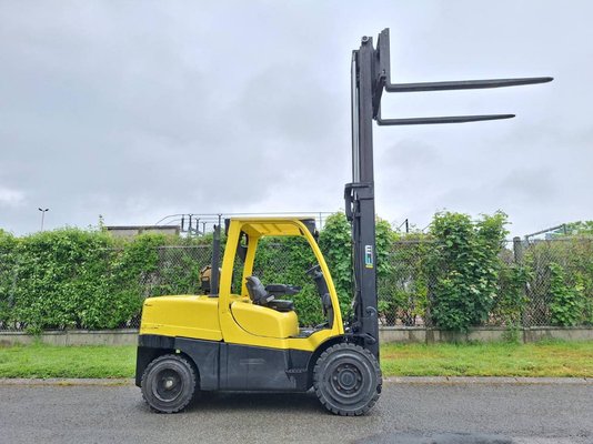 Chariot élévateur frontal 4 roues Hyster H5.5FT