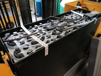 Chariot élévateur latéral multidirectionnel Baumann EVU 20-18/14-12