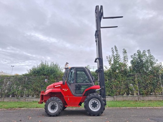 Chariot élévateur tout terrain Manitou M26-4 T3B