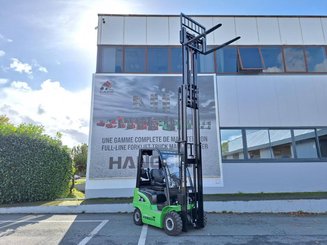 Chariot élévateur frontal 4 roues Hangcha XC18i