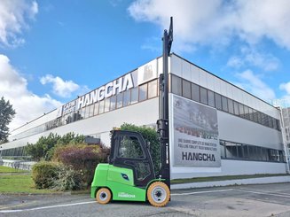 Chariot élévateur frontal 4 roues Hangcha AE30-I