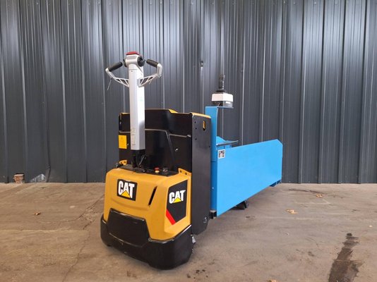 Transpalette accompagnant Caterpillar NPP16N2