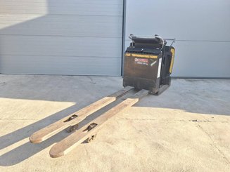 Préparateur de commande au sol Caterpillar N020NE