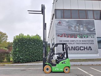 Chariot élévateur frontal 4 roues Hangcha XC18i