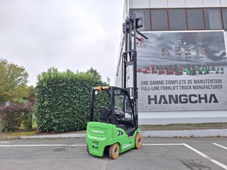 Chariot élévateur frontal 4 roues Hangcha XC18i