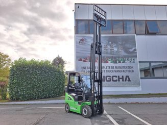 Chariot élévateur frontal 4 roues Hangcha XC18i