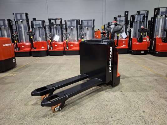 Transpalette accompagnant Hangcha CBD20-AC2