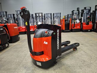 Transpalette accompagnant Hangcha CBD20-AC2