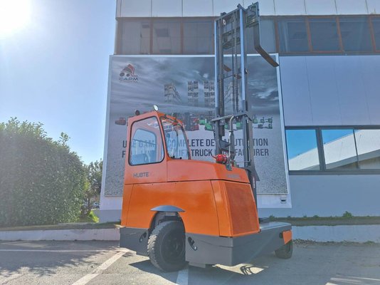Chariot élévateur latéral multidirectionnel Hubtex DQ45D
