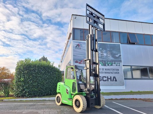Chariot élévateur frontal 4 roues Hangcha X70i