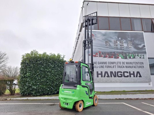 Chariot élévateur frontal 4 roues Hangcha AE20Ci