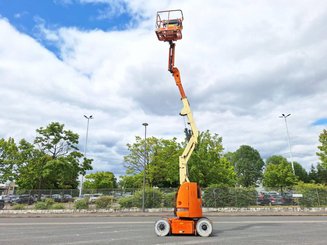 Nacelle articulée JLG E300AJP