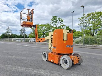 Nacelle articulée JLG E300AJP