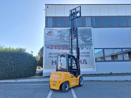 Chariot élévateur frontal 4 roues Hangcha XE35-i