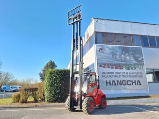 Chariot élévateur tout terrain Hangcha TT30-2
