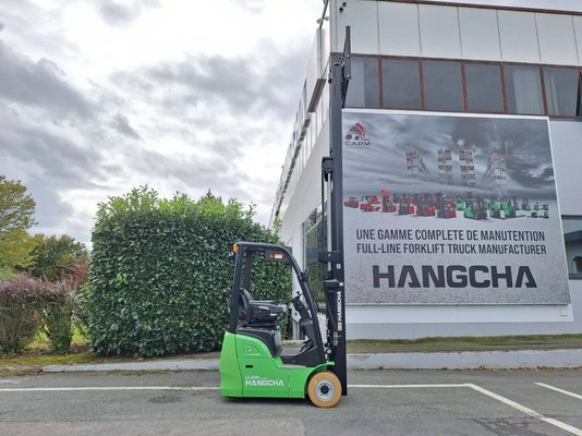 Chariot élévateur frontal 3 roues Hangcha XC3-18i (CPDS18-XCC2G-SI)