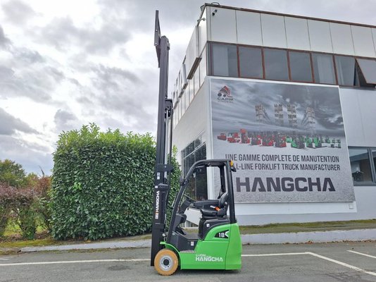 Chariot élévateur frontal 3 roues Hangcha XC3-18i (CPDS18-XCC2G-SI)