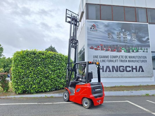 Chariot élévateur frontal 4 roues Hangcha AE20C