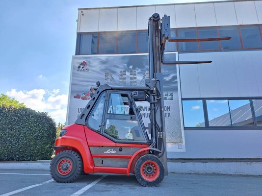 Chariot élévateur frontal 4 roues Linde H70 D