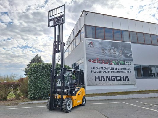 Chariot élévateur frontal 4 roues Hangcha XE30-i
