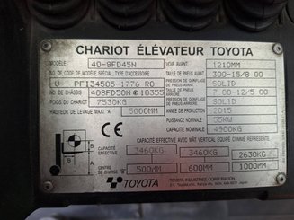 Chariot élévateur frontal 4 roues Toyota 408 FD45 N