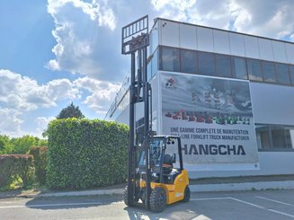 Chariot élévateur frontal 4 roues Hangcha XE25i
