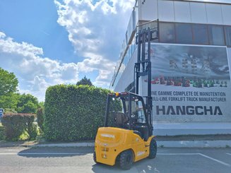 Chariot élévateur frontal 4 roues Hangcha XE25i