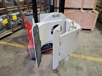 Gerbeur en porte-à-faux Manitou ES-C 713 SVC 17.V.315