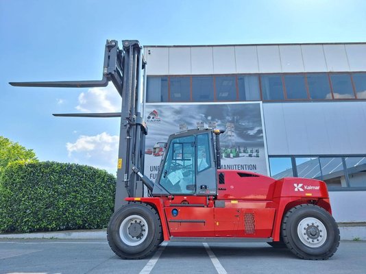 Chariot élévateur frontal 4 roues Kalmar DCG160-12T