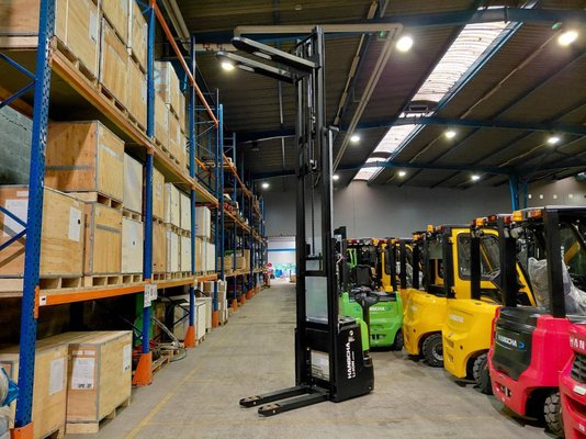 Gerbeur accompagnant Hangcha CDD20 XT1-SI