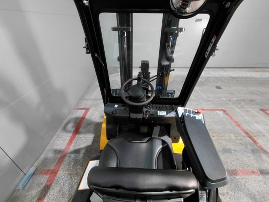 Chariot élévateur frontal 4 roues Hangcha XE18i (CPD18-XEY2HA-SI) 