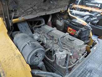 Chariot élévateur frontal 4 roues Caterpillar DP55NT MC