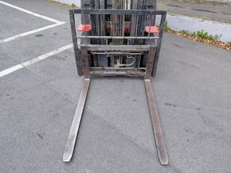 Chariot élévateur frontal 4 roues Hangcha XF18G