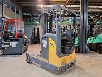 Chariot à mât rétractable OM XRS20AC 