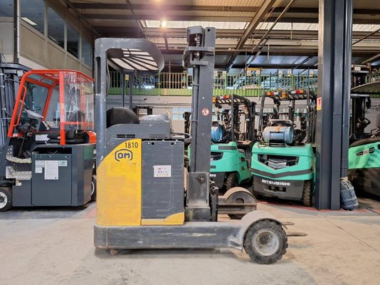 Chariot à mât rétractable OM XRS20AC 