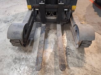 Chariot à mât rétractable OM XRS20AC 
