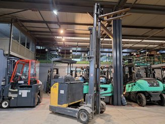 Chariot à mât rétractable OM XRS20AC 