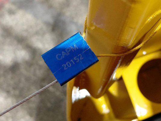 Chariot à mât rétractable multidirectionnel Caterpillar NRM20K