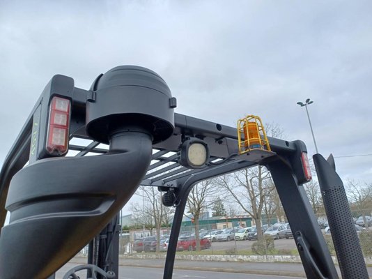 Chariot élévateur frontal 4 roues Yale GLP40 VX