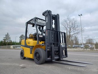 Chariot élévateur frontal 4 roues Yale GLP40 VX