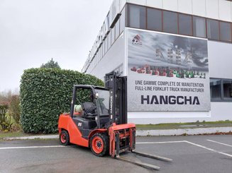 Chariot élévateur frontal 4 roues Hangcha XF35G