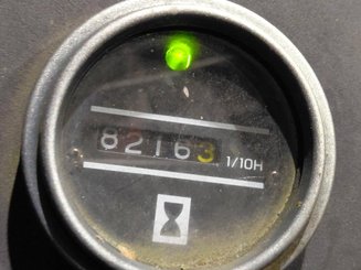 Chariot élévateur frontal 4 roues Nissan EGH02A30U