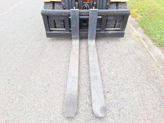 Chariot élévateur frontal 4 roues Carer R45N5