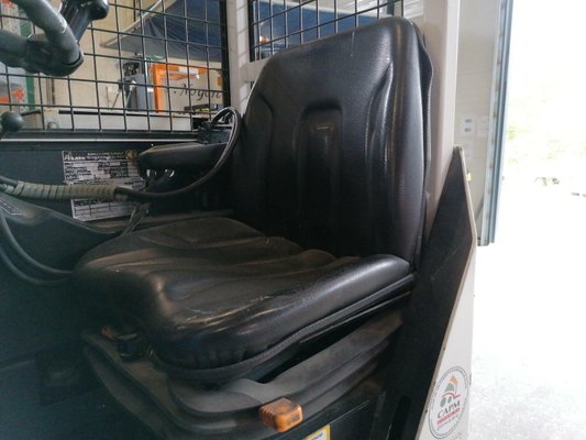 Chariot élévateur latéral multidirectionnel Combilift ESA30